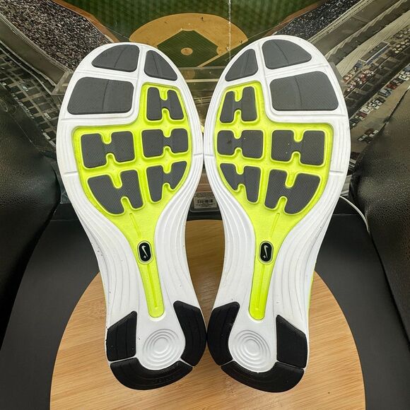 Nike Flyknit One+ Volt Neon Yellow Lunarlon Men’s Sz 11.5 Athletic Running Shoes main image 9
